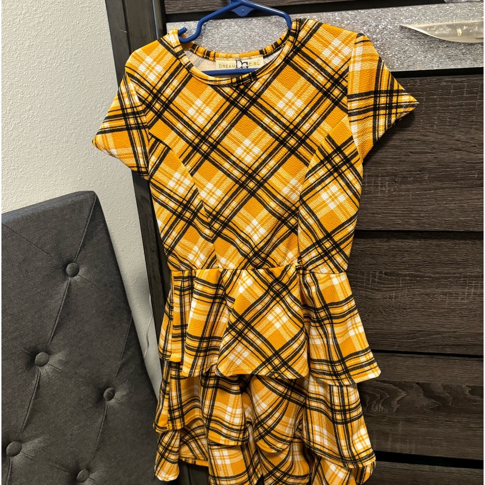 It’s a beautiful kids dress